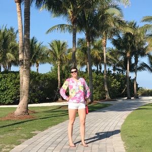 Used Lilly Pulitzer Elsa top